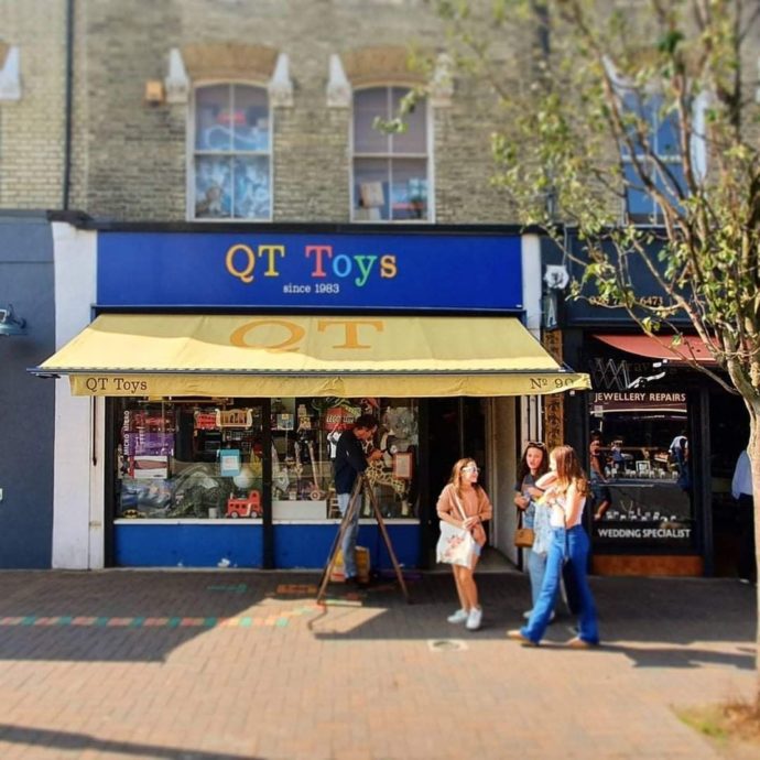 toy shops London QT Toys