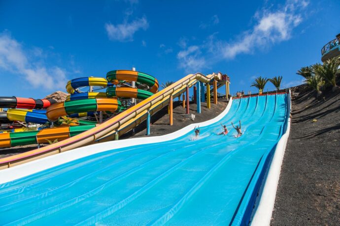 a great water park to visit with kids in Fuerteventura