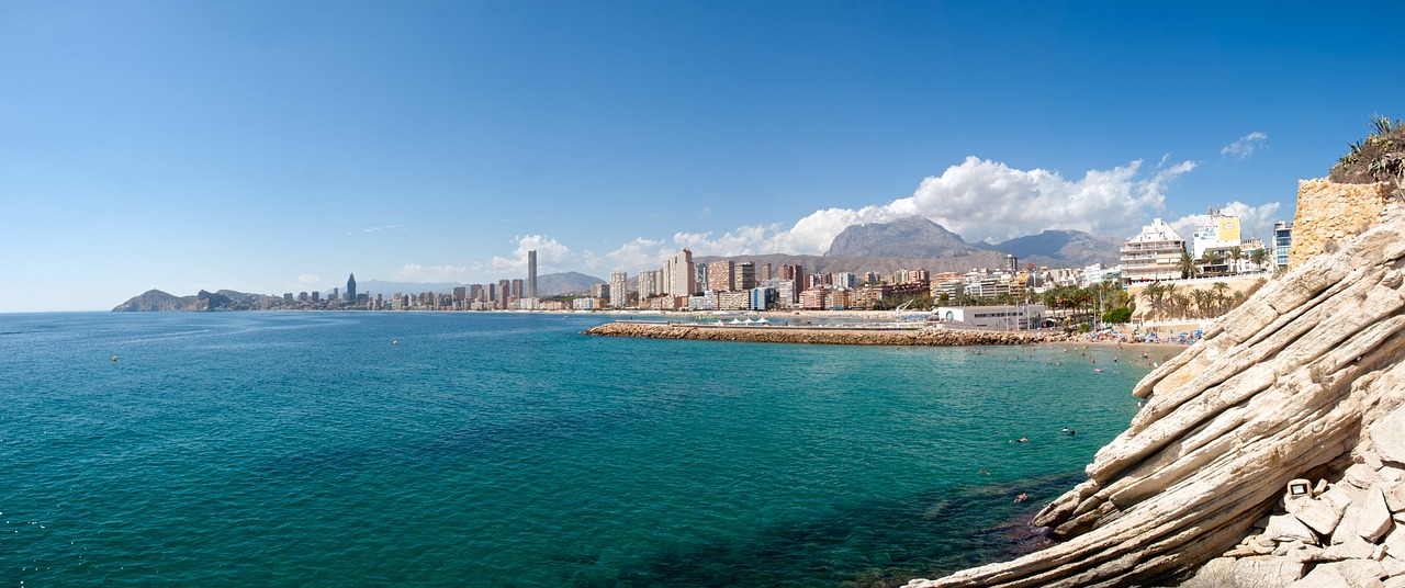 15 GREAT Things to Do in Benidorm with Kids in 2024 (+map)